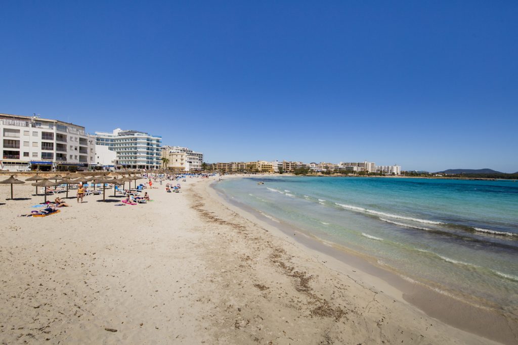 Strand Cala Moreia - Sandstrand im Osten Mallorcas, auch Cala S'Illot genannt