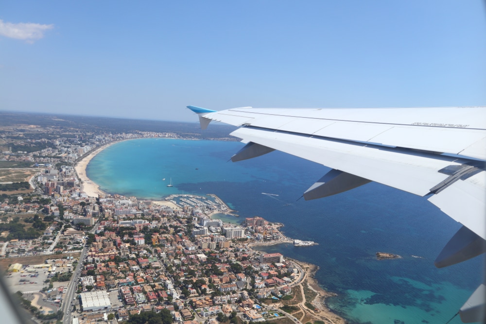 Flughafen von Palma de Mallorca, Sant Joan, liegt rund 8 km südöstlich der Hauptstadt und ist der drittgrößte Flughafen in Spanien. 