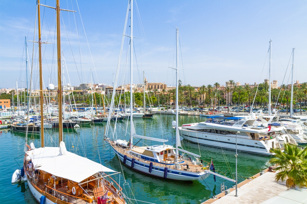 Port de Palma ist der Hafen von Palma de Mallorca, der sich an der Westseite der Badia de Palma (Bucht von Palma) befindet.